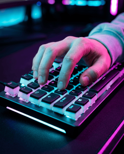 Reese, Keycap macro